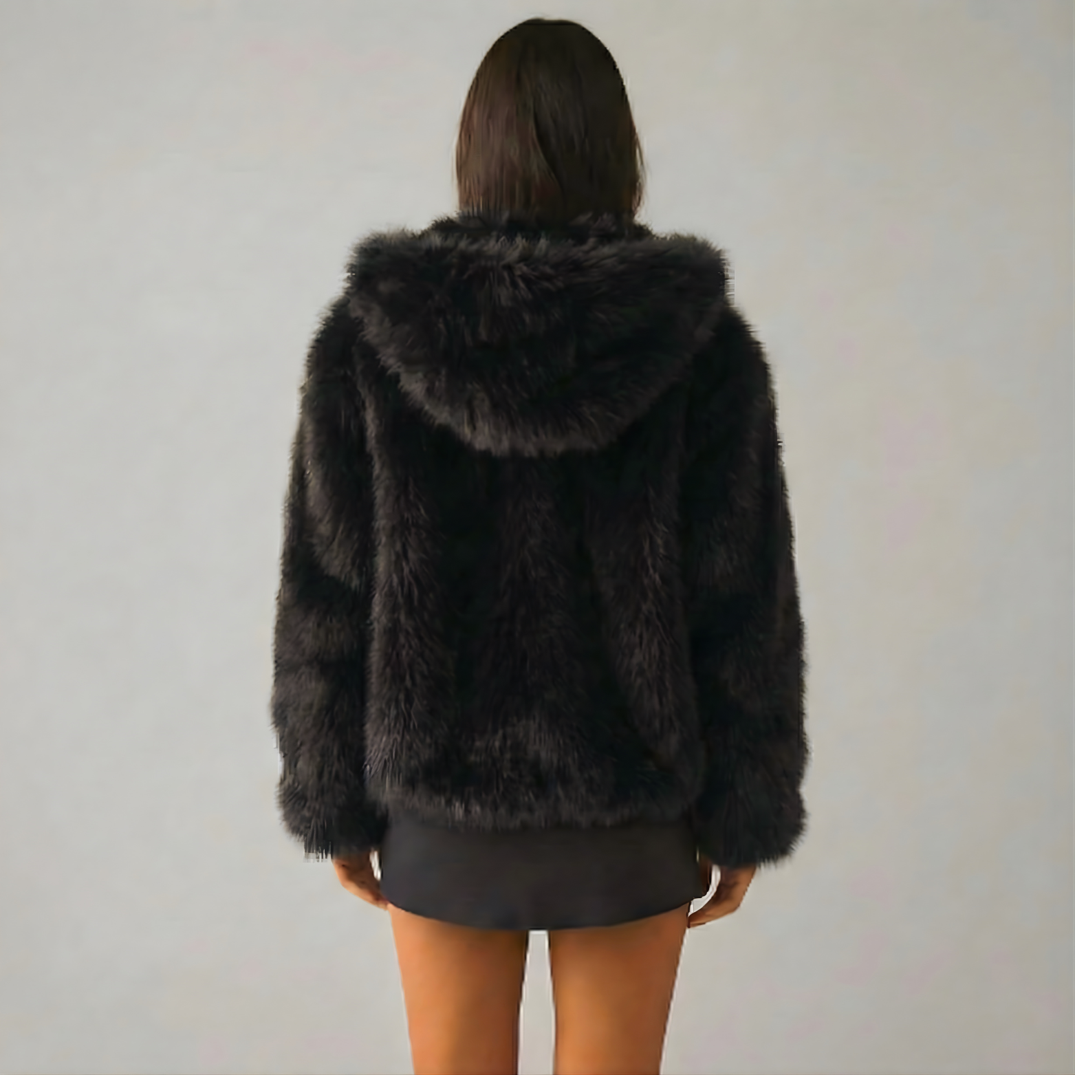 Luné Milano - Faux Fur Coat